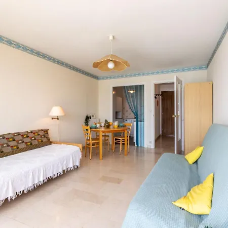 Apartment Studio La Fregate By Interhome